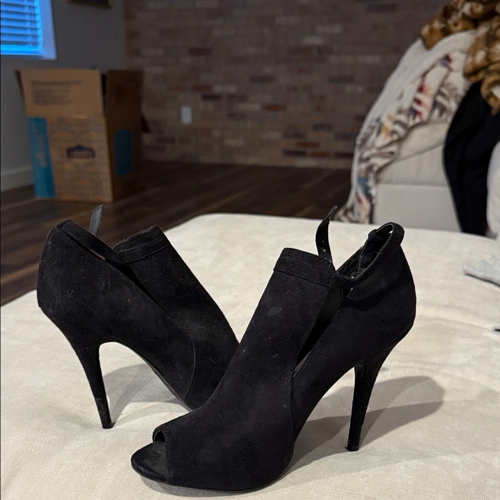 Elegant Black Peep-Toe Heels